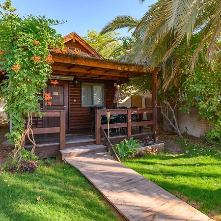 Belfer'S Dead Sea Cabins Neot HaKikar Eksteriør bilde