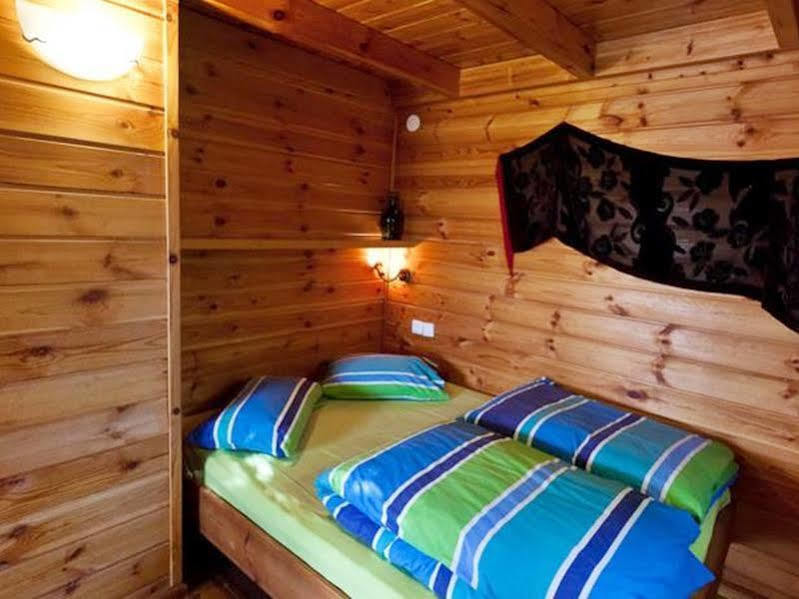 Belfer'S Dead Sea Cabins Neot HaKikar Eksteriør bilde